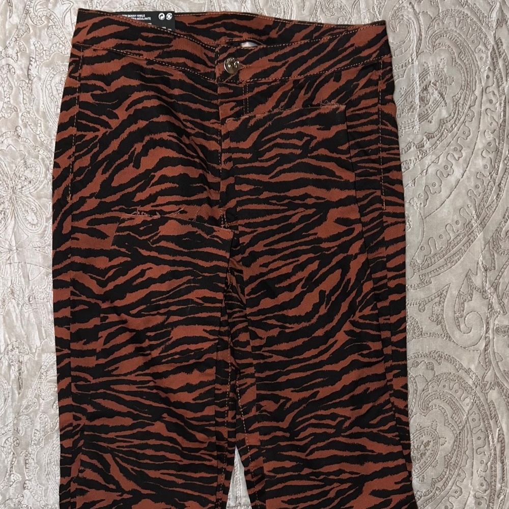 Divided H&M Skinny Jeans